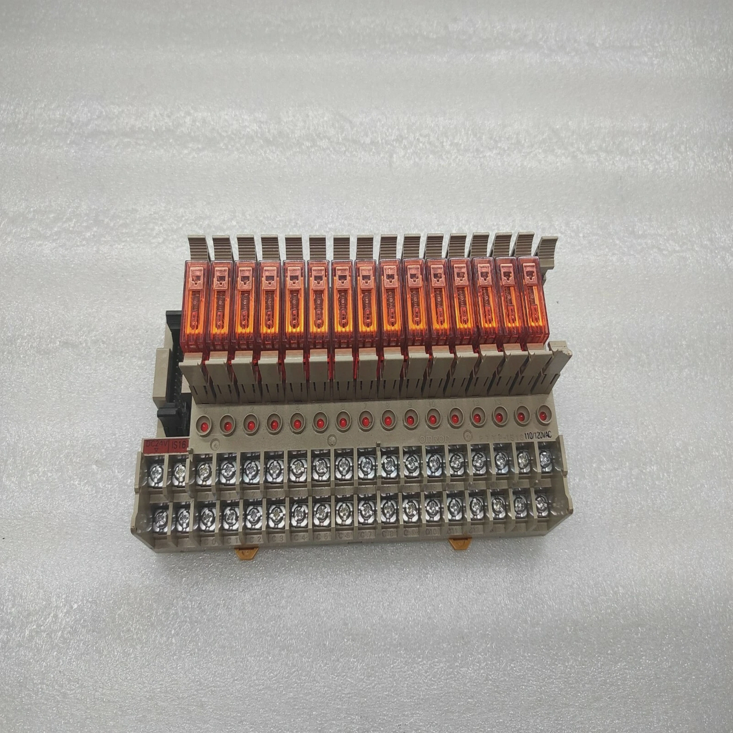 OMRONG7T1122S110-120VAC15UNITRELAYWITHBASEMODULE