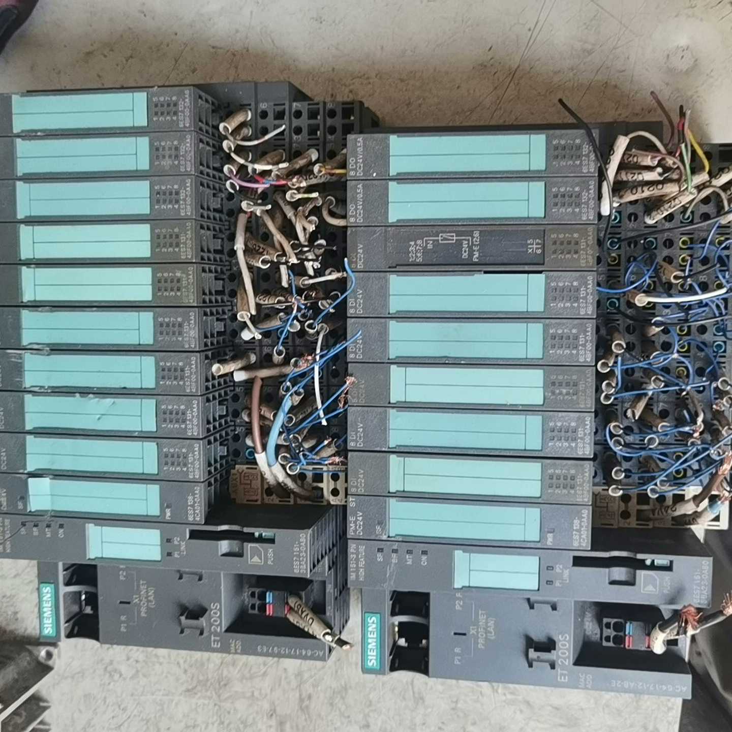 询6ES7151-3BA23-0AB0一台裂痕
