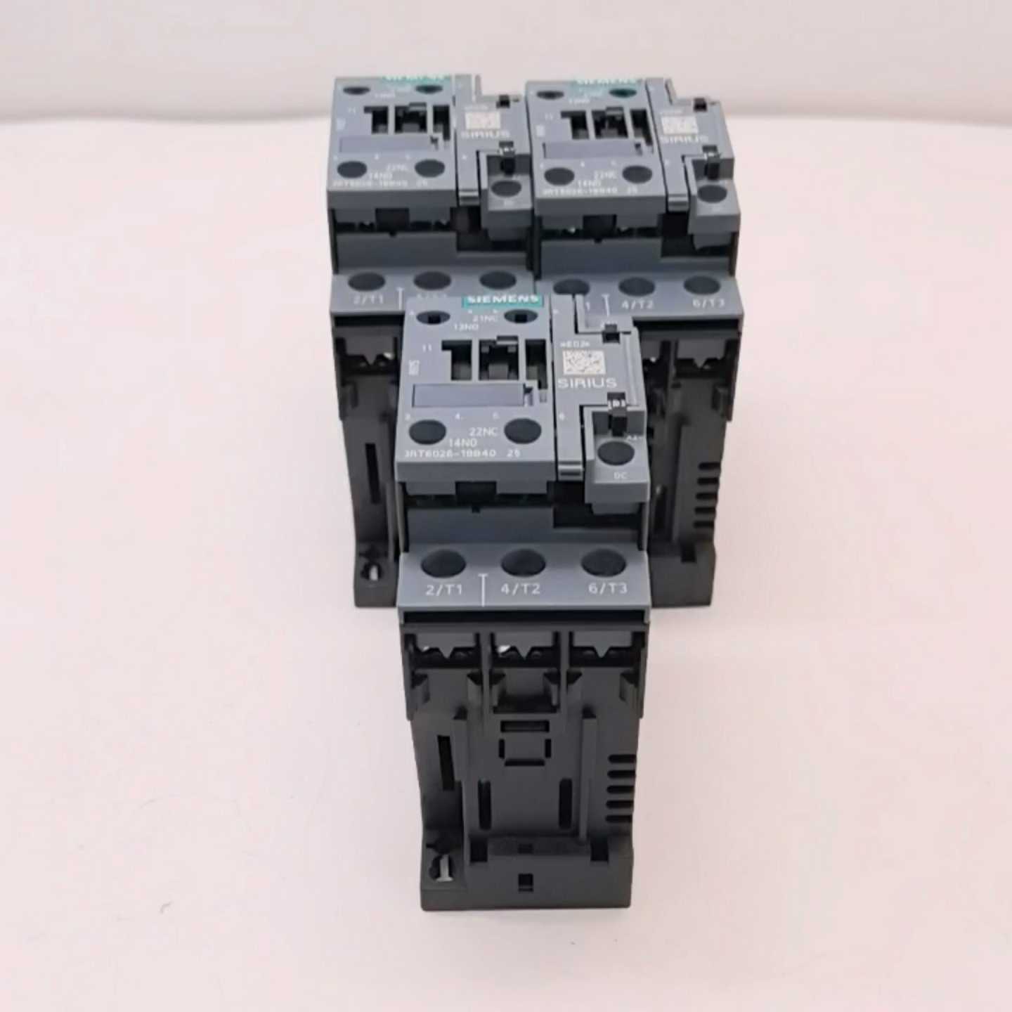 3RT6026-1BB40西门子原装接触器，DC24V电压，--议价商品