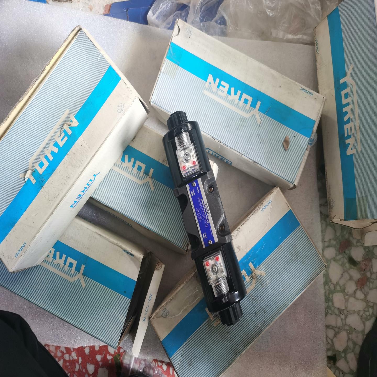 询价~油妍电磁阀DSG-03-3C3-D24-N1-50，