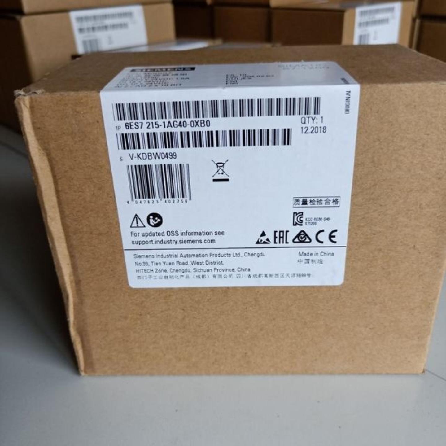 6ES7215-1AG40-0XB0S7-1200紧凑型CPU模块6ES72151AG400XB0