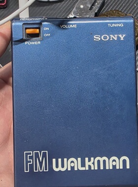 索尼音机SRF-40W，蓝色机身，FM立体声音，声音清晰-议价