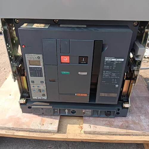 议价Uversal Frame Circuit Breaker Mt25 H2 2500A In Stock适用