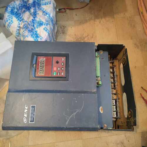 易能 EDS1000-4T0370G/0450P变频器一台，~询价