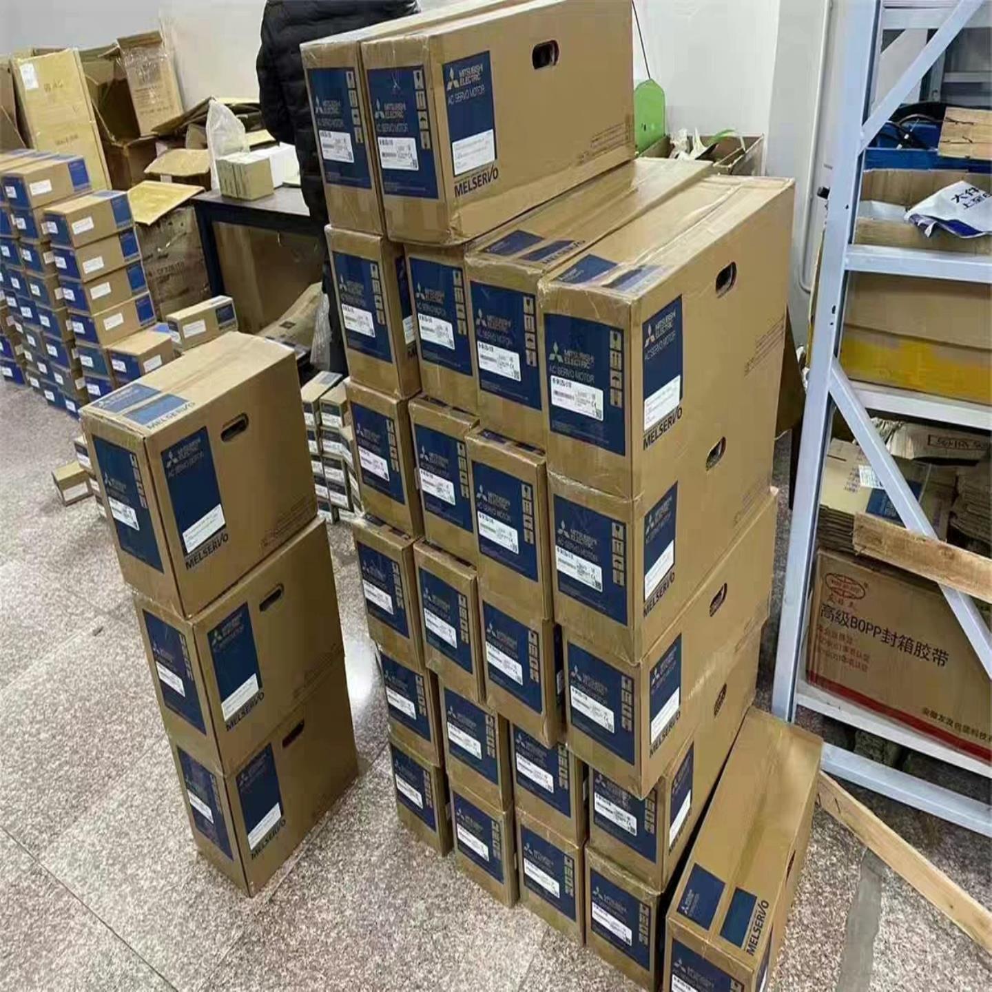 伺服驱动器MR-J2S-200B-RC304U135询价