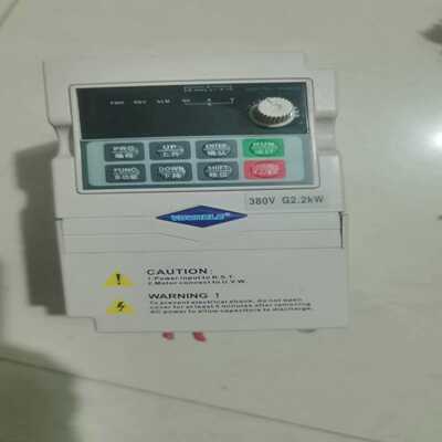 【议价】上海维盾变频器成色好VFD6900-G2R2/T4实物图