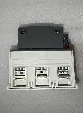 95成新变频器FR-E720-075K 220V 0(跳跳机械）