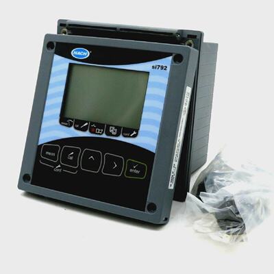 NEW HACH LXV500.99.77112 TRANSMITTER SI 792X PFF 8292374 LXV