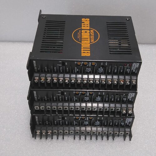 Used ORIENTAL MOTOR  MSP301N  SPEED CONTROLLER wbreakage 1pc
