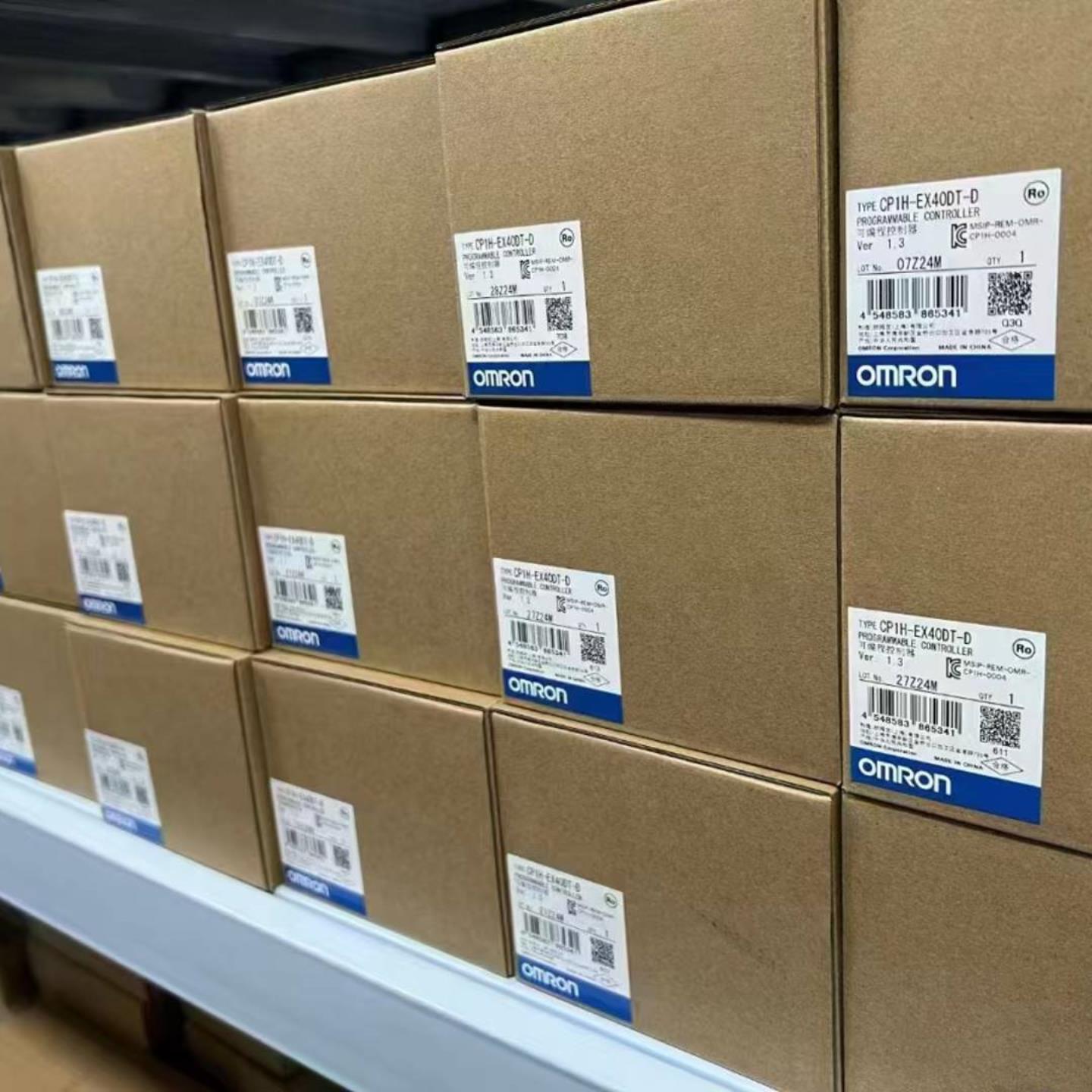 配件R88M-K40030T-S2-Z R88M-K1K520C-S2 欧姆龙电机现货议价议价