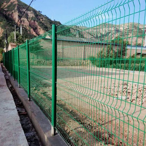 桃型柱护栏围栏网户外栅栏院墙钢丝网小区花园防护高速公路隔离栅