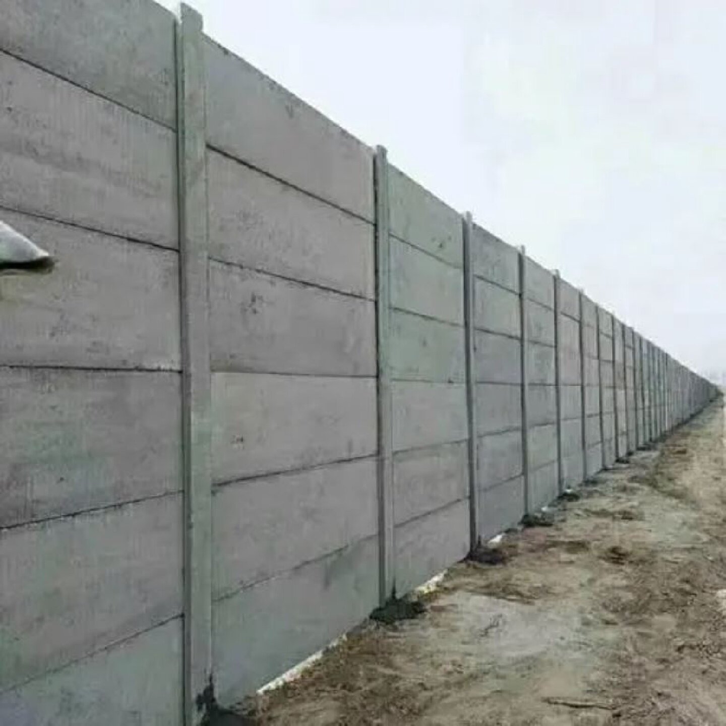 水泥板围墙水泥围墙板长方形建筑养殖水泥板预制围墙预制板水泥板