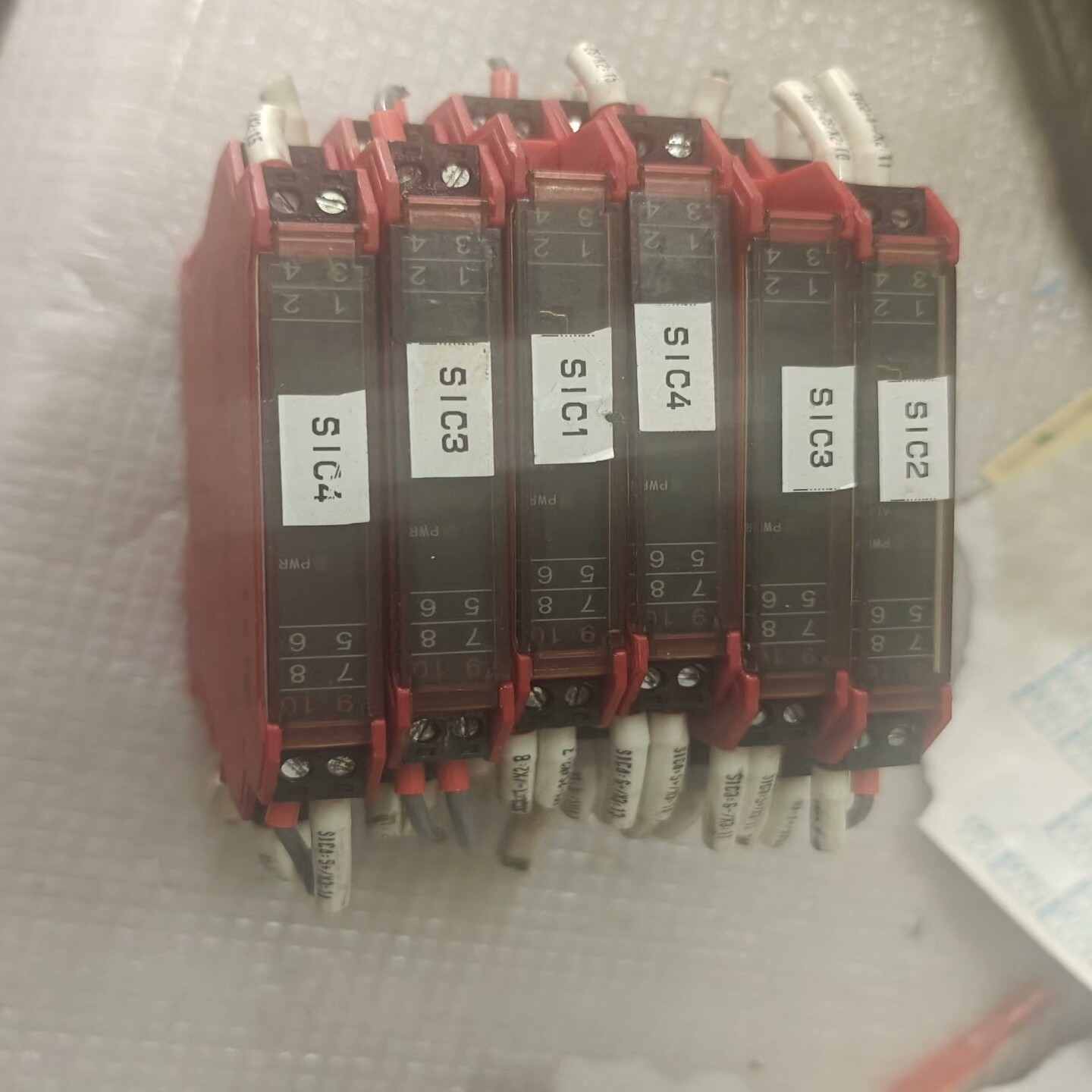 【请询价】南京优倍隔离器原拆机剪线功能包好NPGL-GM111DW