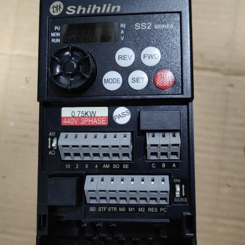 几乎全新士林变频器SS20430.75K0.75kw-议价