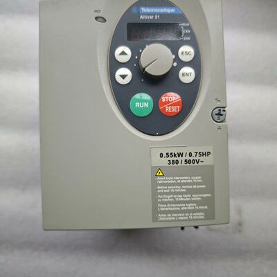 议价0.55Kw Frequency Converter Atv31h055n4a Real Shot适用