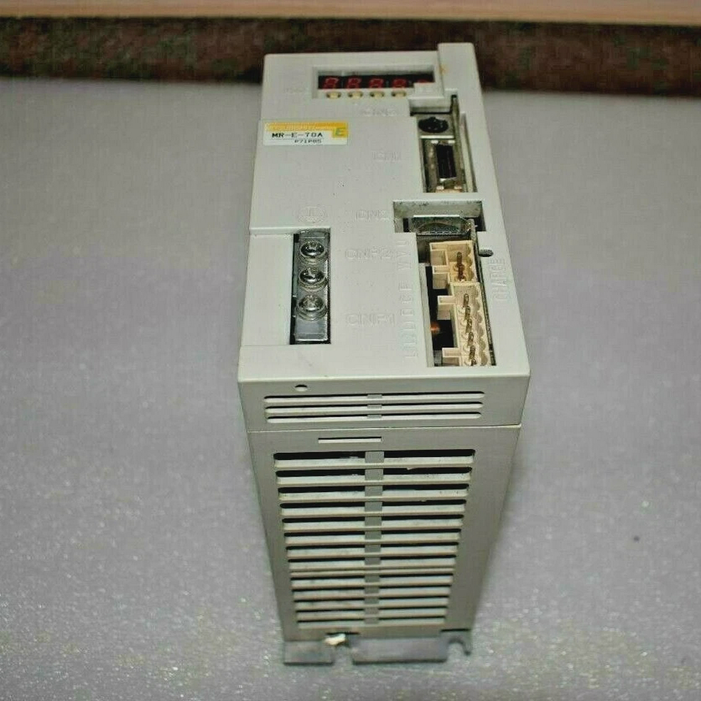 MITSUBISHIMR-E-70AACSERVODRIVE750W3PH