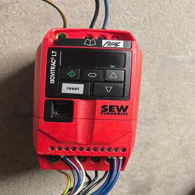 SEW变频器MCLTEB00042B1100早上才下来询价