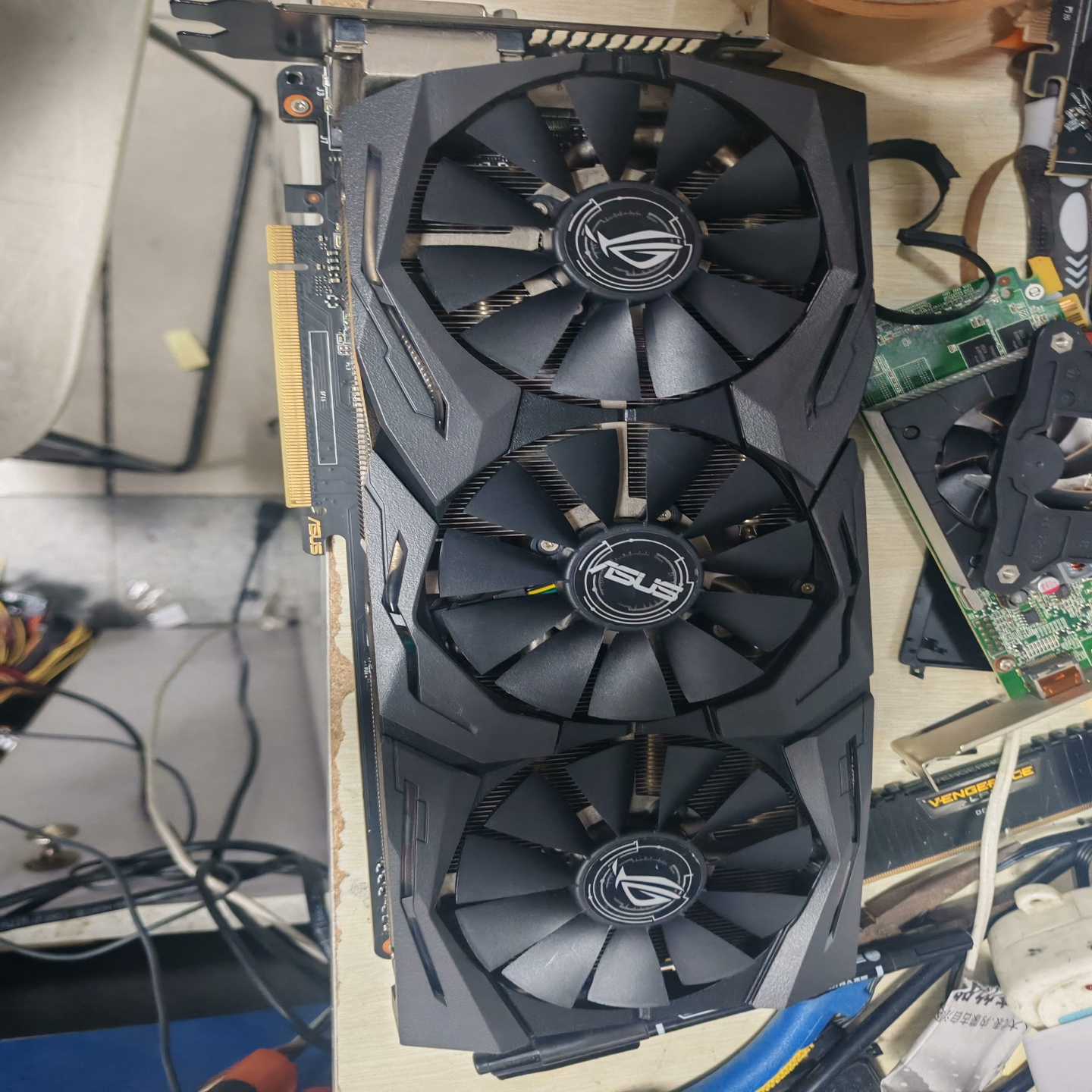 华硕10606G猛禽货色嘎嘎新无修无病无拆无锈无--议价商品