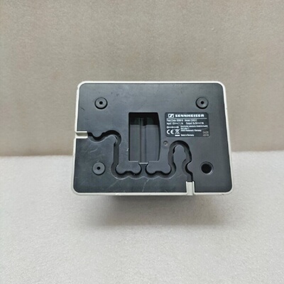 Chargeur De Table Sennheiser CHG2 US  2 Baies