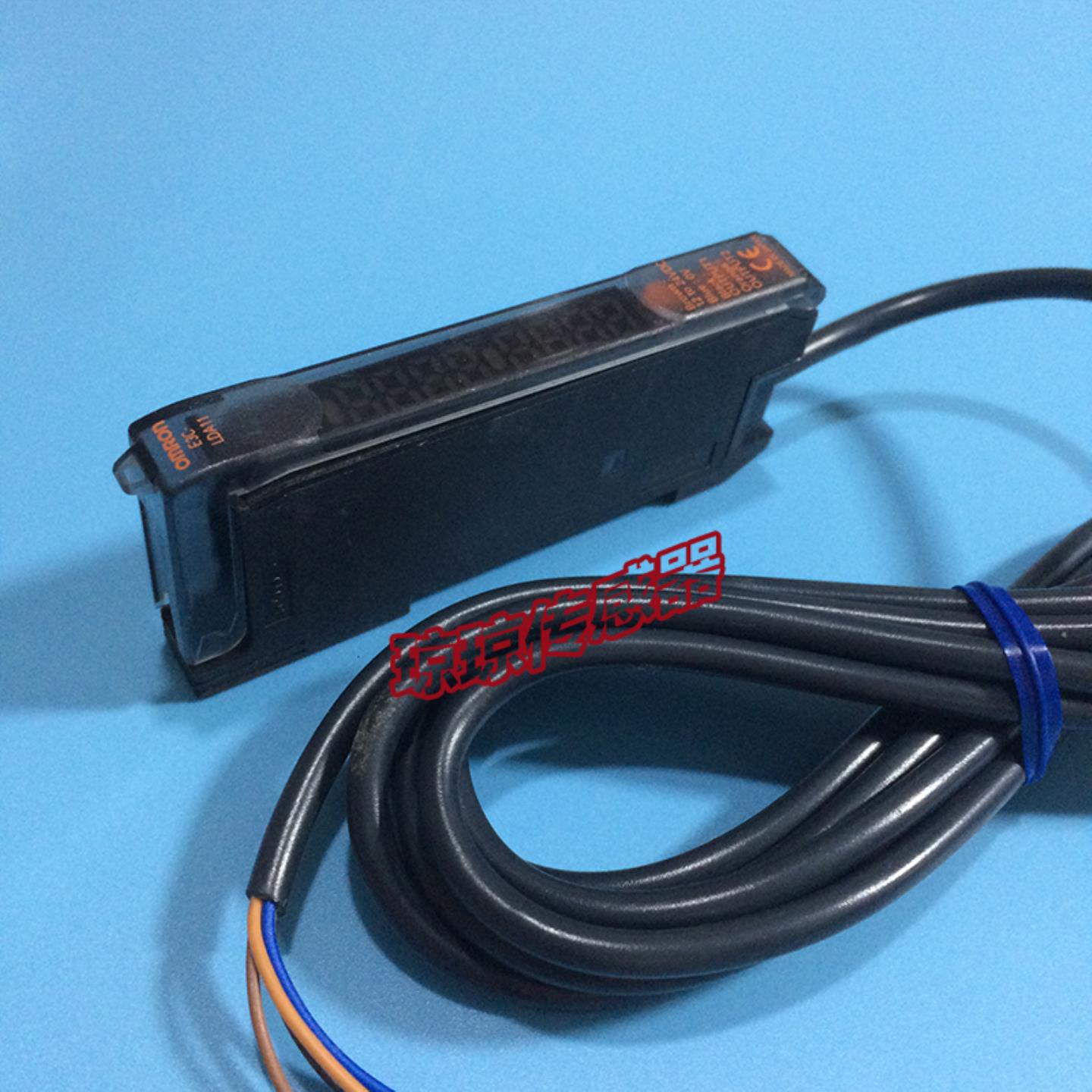 隆兴E3C-LDA21 E3C-LDA11 E3C-LDA9激光传感器数字放大器*