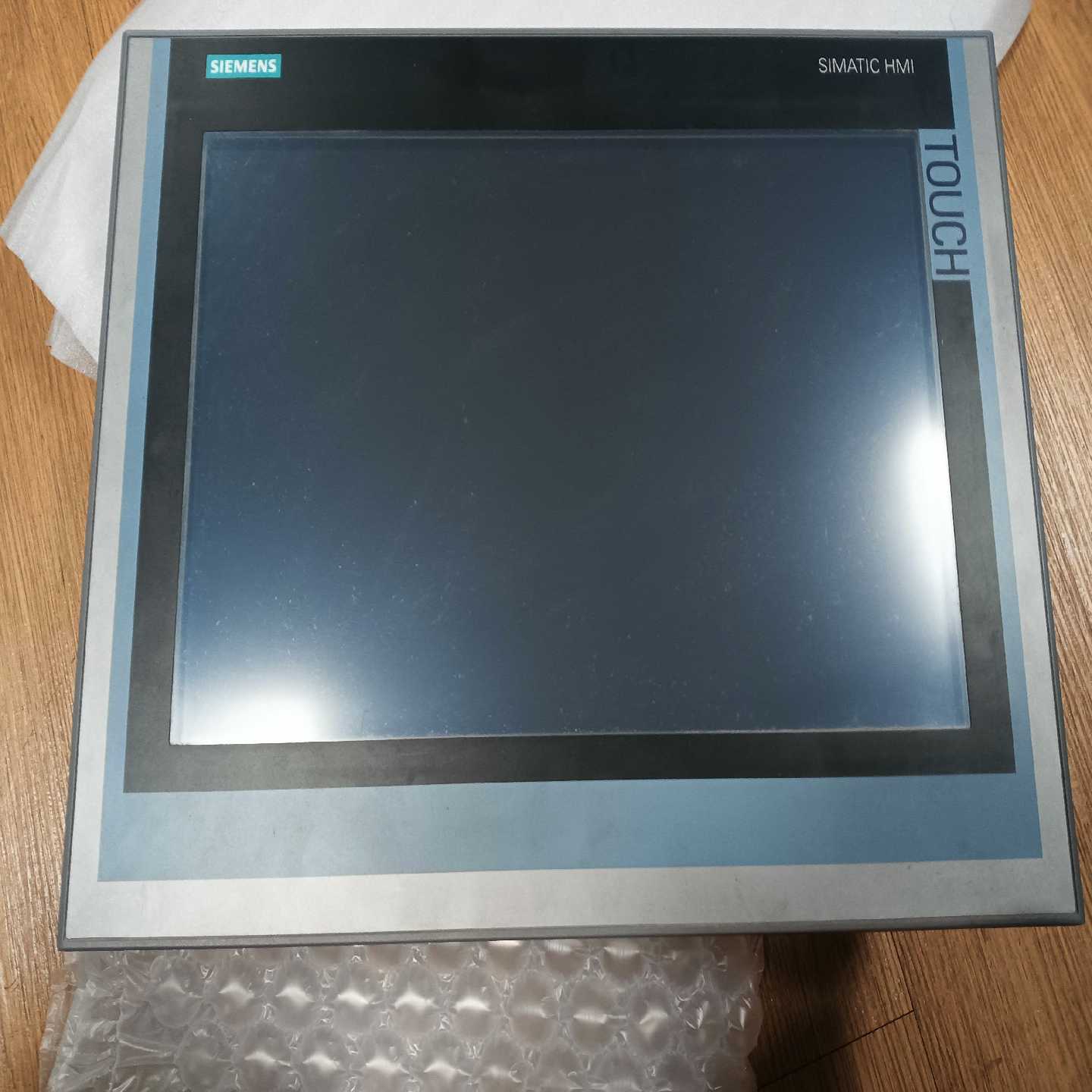 触摸屏6AV2124-0QC02-0AX1实物图询价