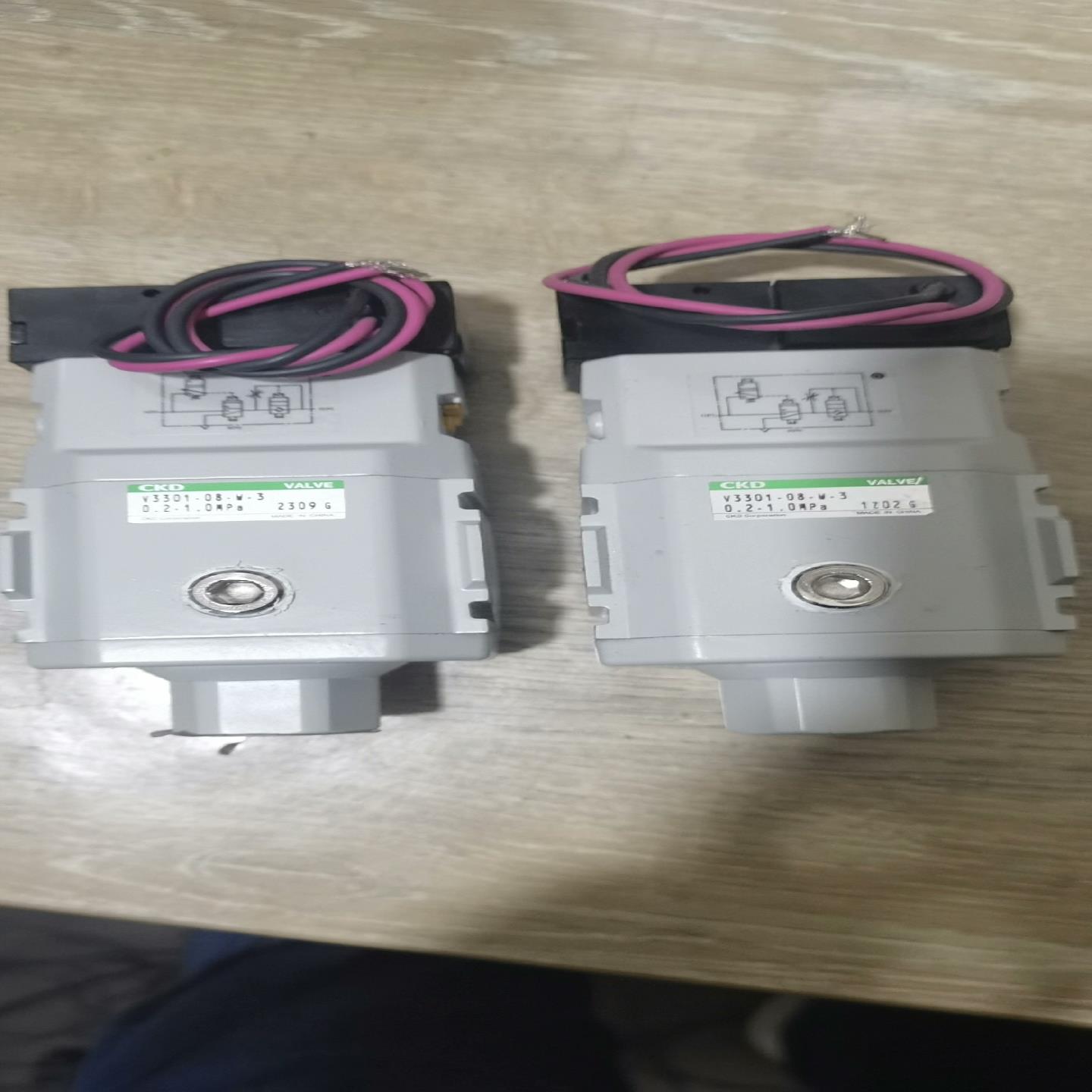 议价CKD缓慢启动电磁阀  V3301-08-W-3   02