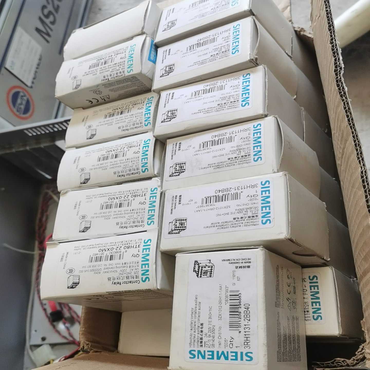 接触器式继电器3TH8244-0XA0，11只询价