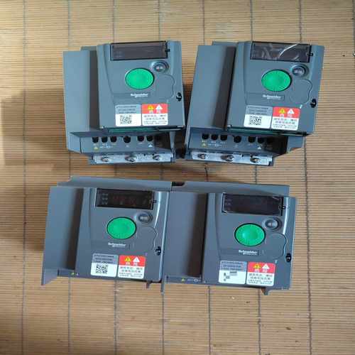 施耐德变频器1.5kw三相输入ATV310HU15N4A，二--议价商品