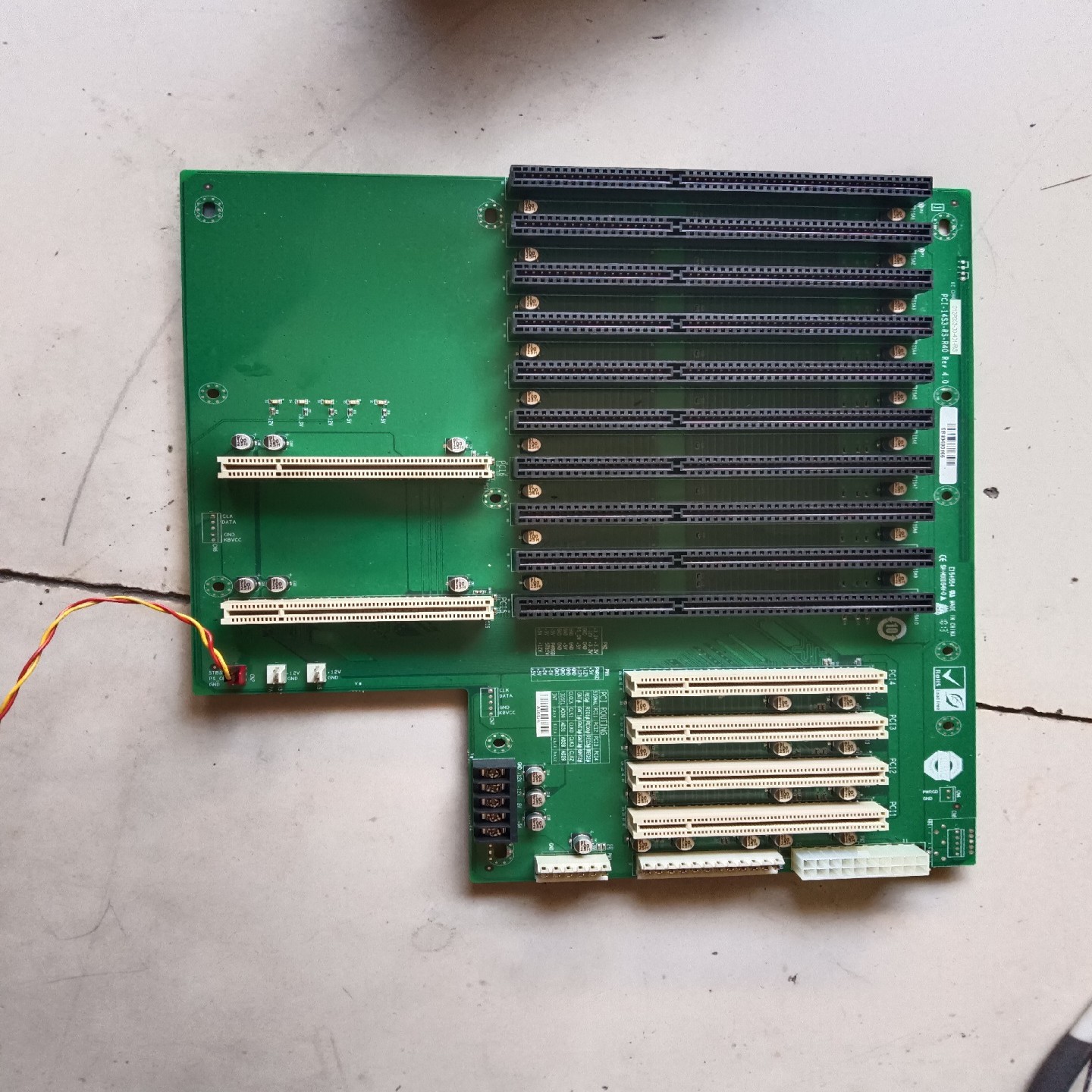 询价IEI威达工控机底板PCI-14S3-RS-R40REV
