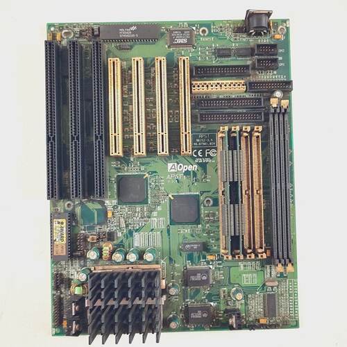 AOPEN AP5T Ver 3.4  961523.4  48.87901.034 PCB CARD