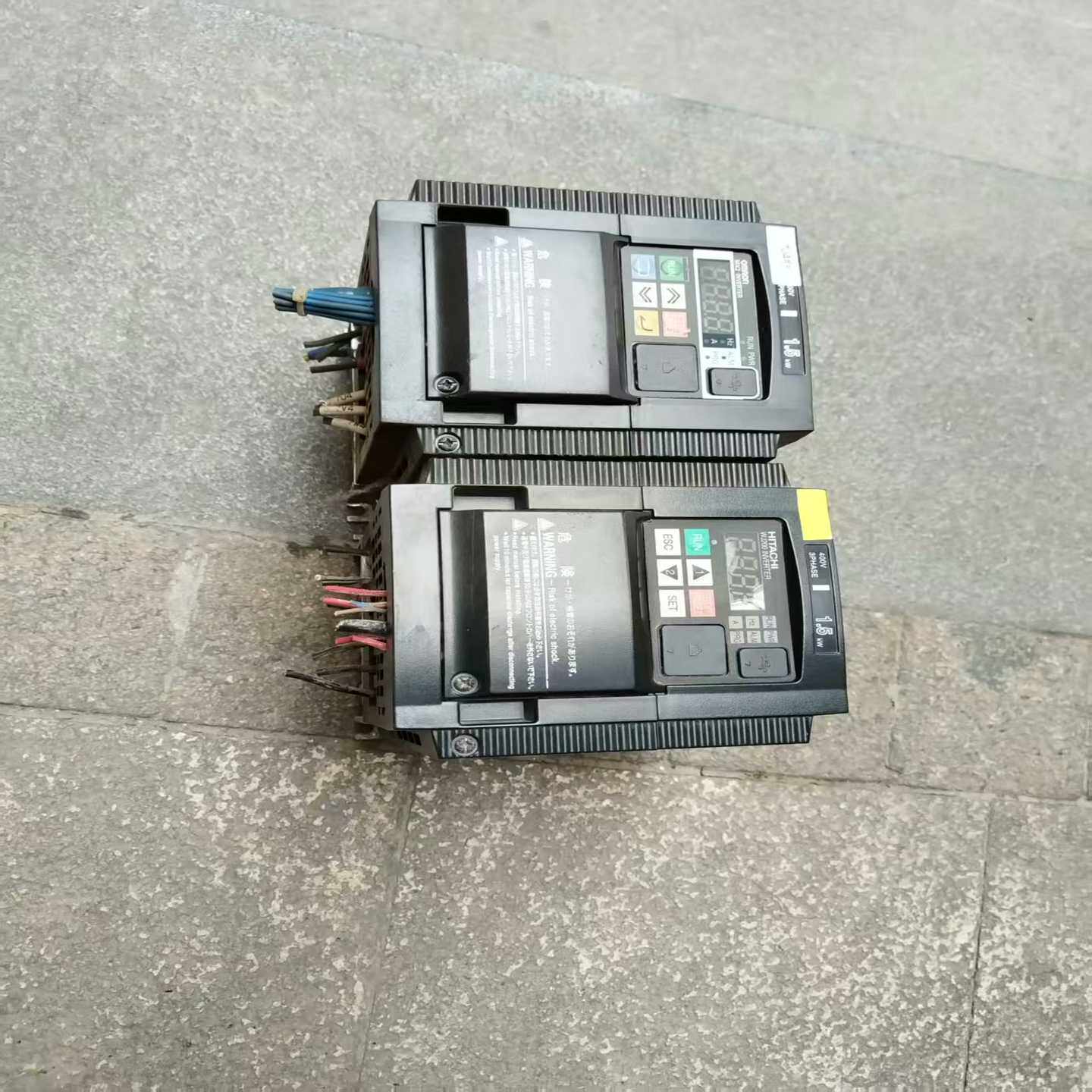 3G3MX2-A4015-ZV1二手原装拆机欧姆龙变频器1.