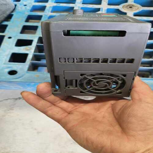 咨询-伟创AC70E-1.5KW变频器一台，成色自定义，功能，