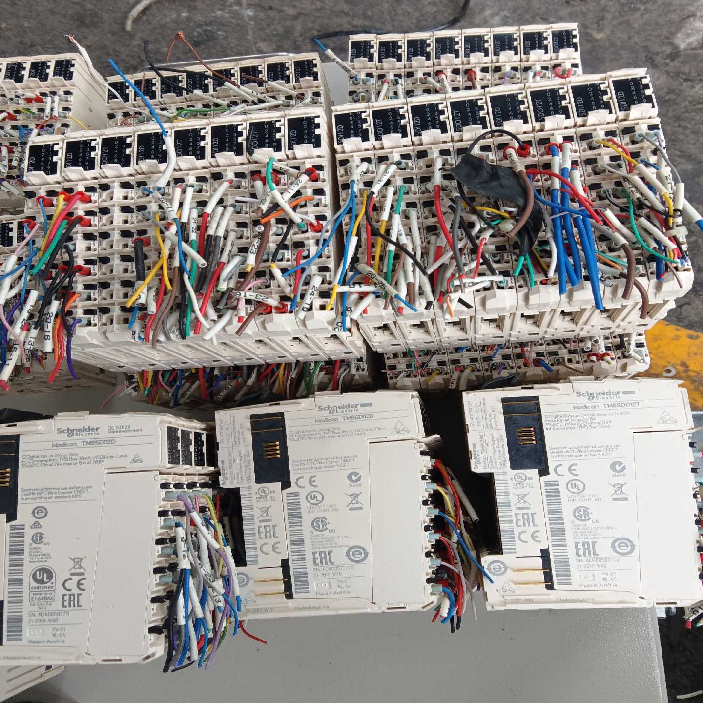 议价施，拆机功能包好成色实物拍摄看图片，有两个适用