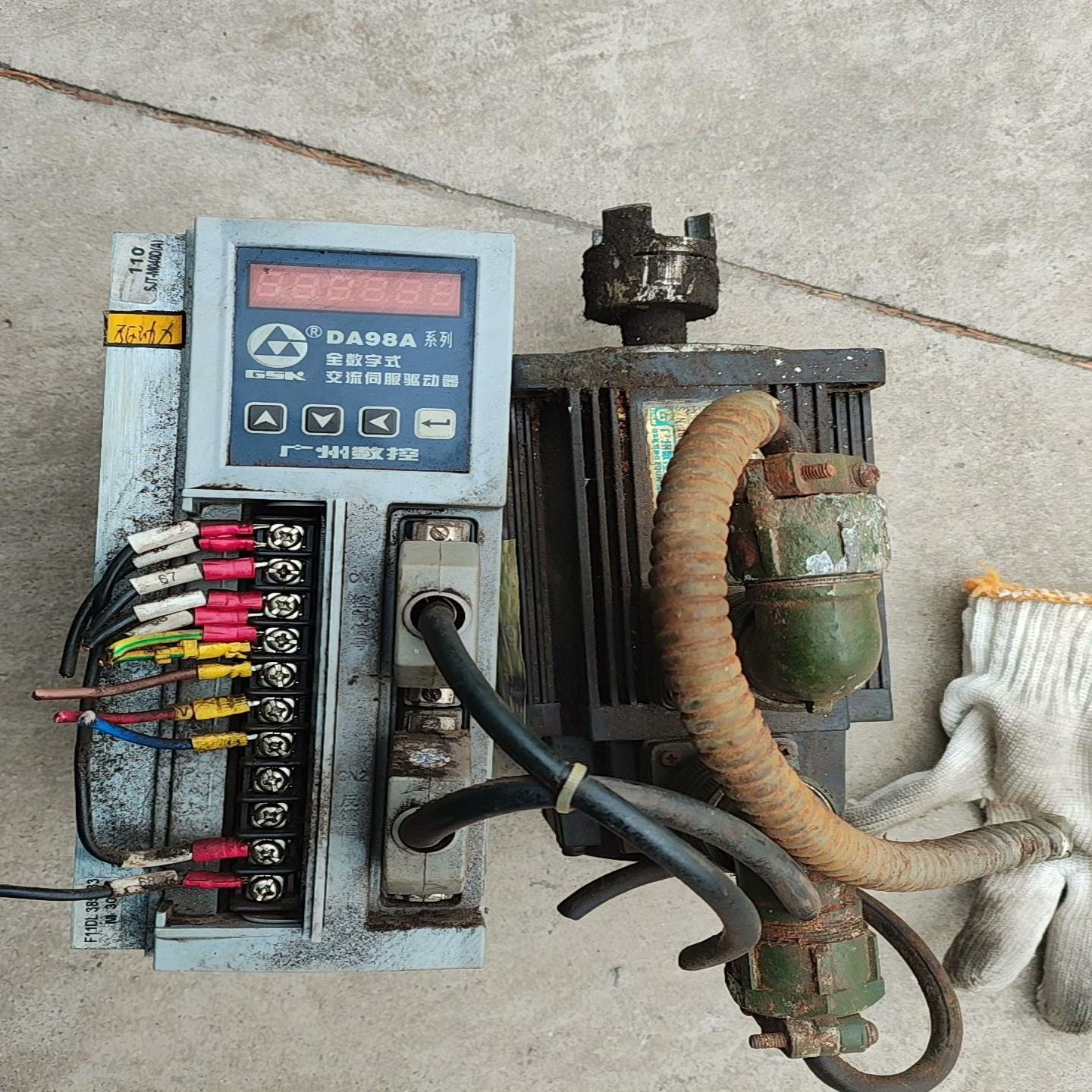 广数驱动器伺服电机一套DA98A-10  成色（佳毅工控）