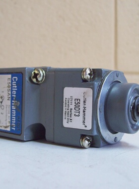 EATON CUTLERHAMMER E50SAN SER. A3 LIMIT SWITCH  USED  FREE S
