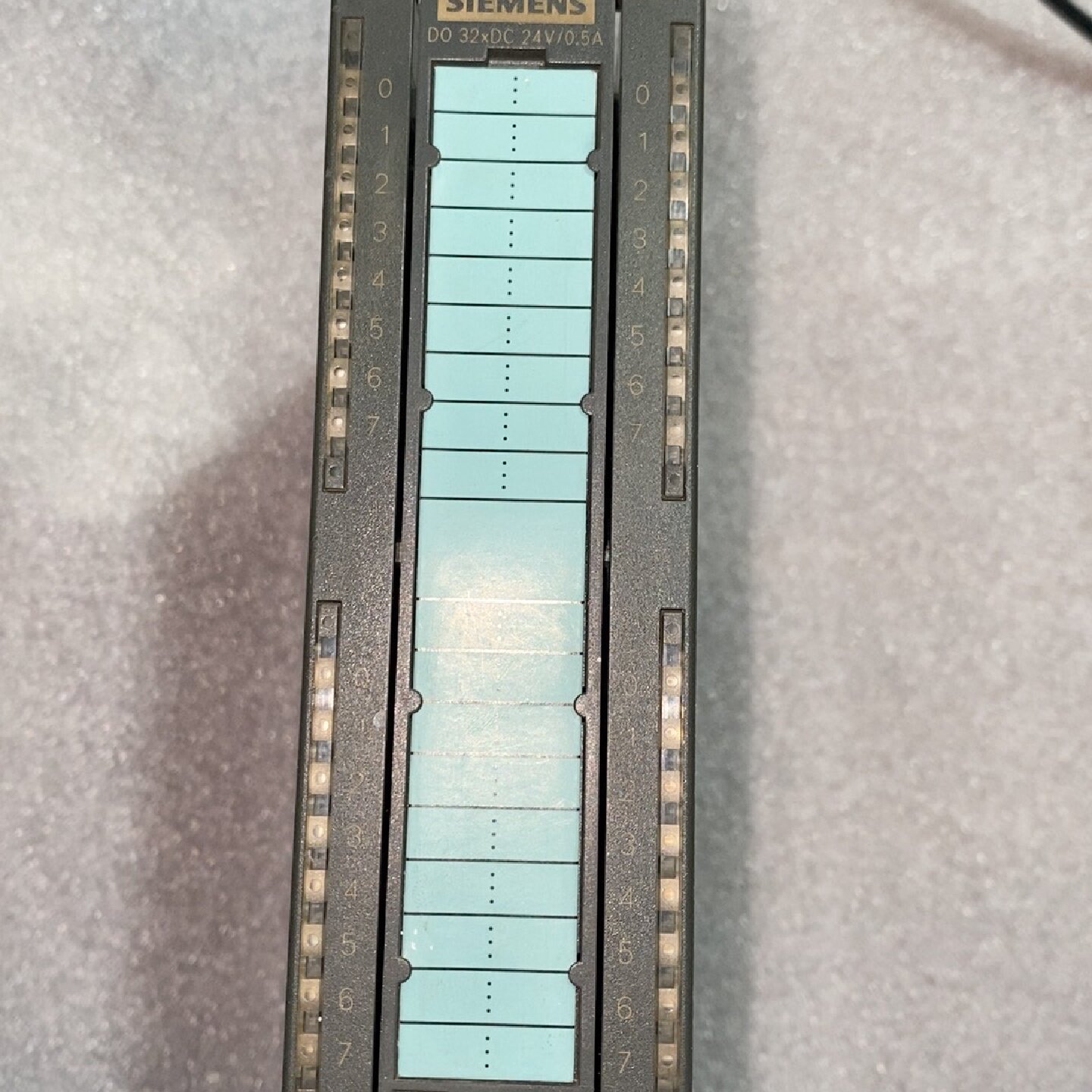 议价西门子6ES73221BL000AA0实图包好成色议价