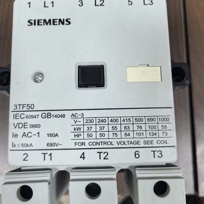西门子接触器3TF5022AC220V1台