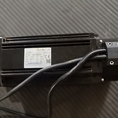 议价伺服电机80STM040251KW议价