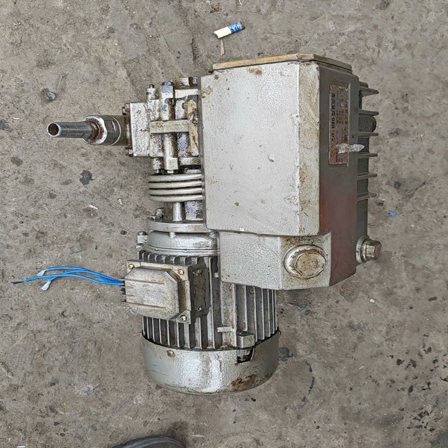 【请询价】南通协大XD-020型旋片式真空泵电压380V功率07