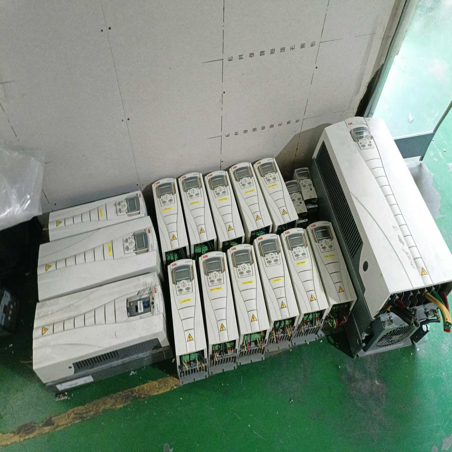 询价ABB变频器ACS510系列，型号多样，包含0.75KW到7