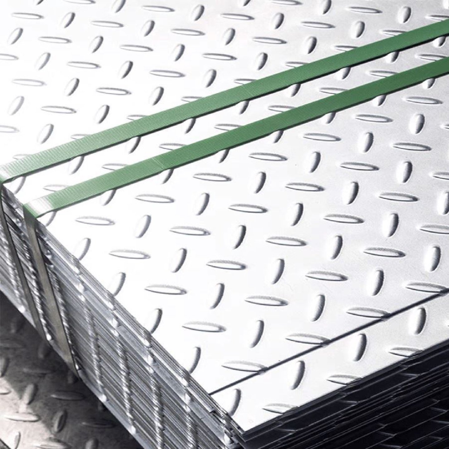 花纹板304不锈钢板201镀锌铁花纹板定制防油防水铺地面楼梯防滑板,金属材料及制品,钢板,淘宝优惠券,粉丝福利购,淘宝优惠卷