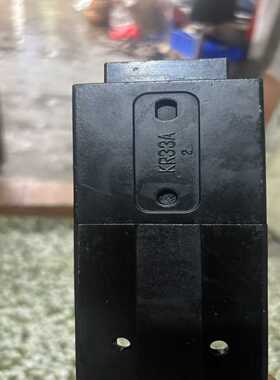 咨询-thkkr33非常精密滑轨滑块倒轨