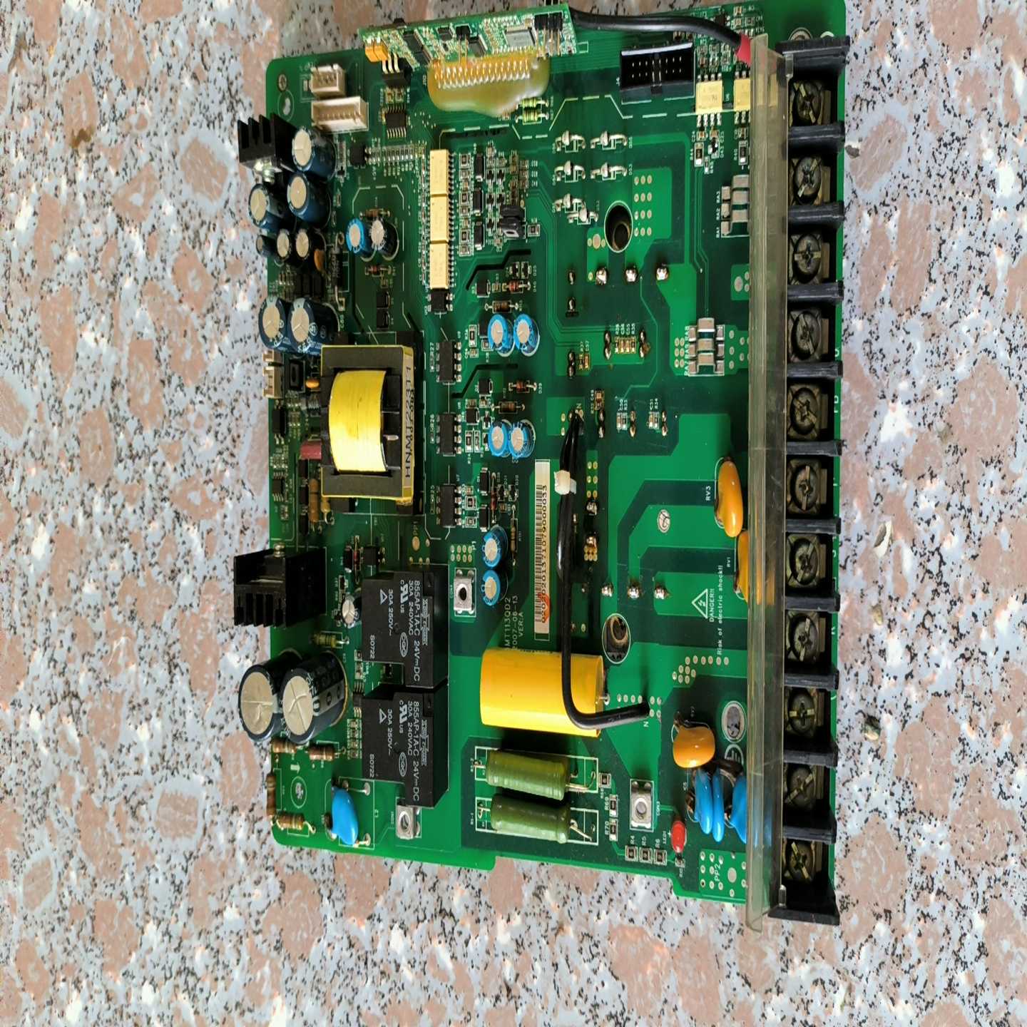 汇川MD320变频器驱动板MT113QD2,11KW,功能测询价