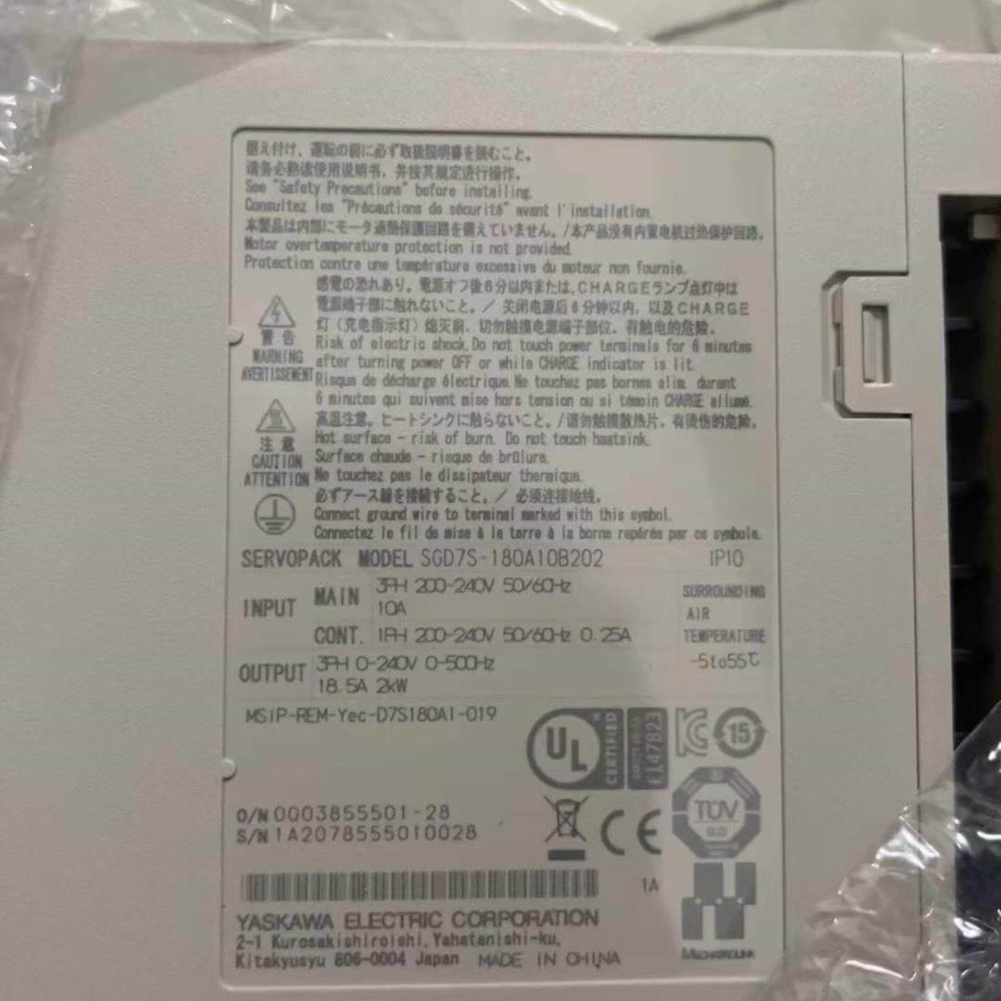 配件SGD7S-2R8A00A002 SGD7S-330A00A 安川伺服驱动器现货议价