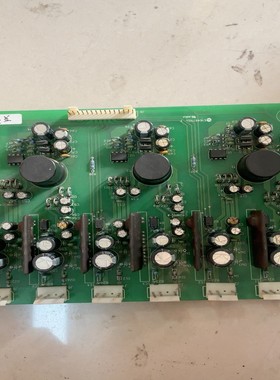 丹佛斯VLT2900变频器VLT2980， 11KW 实物图~询价