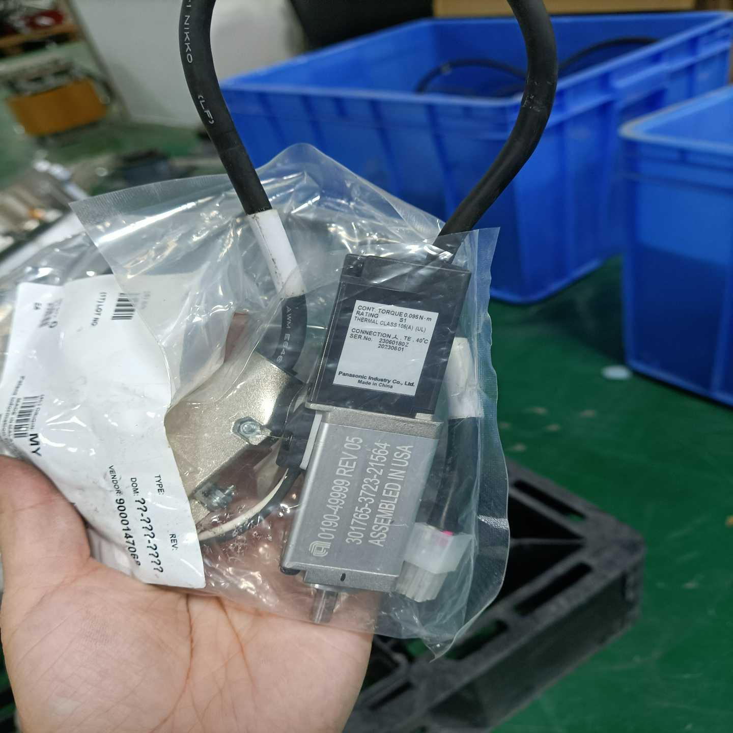 松下伺服电机，型号MMMA3ACN2A2，美国原装进口。输入--议价商品