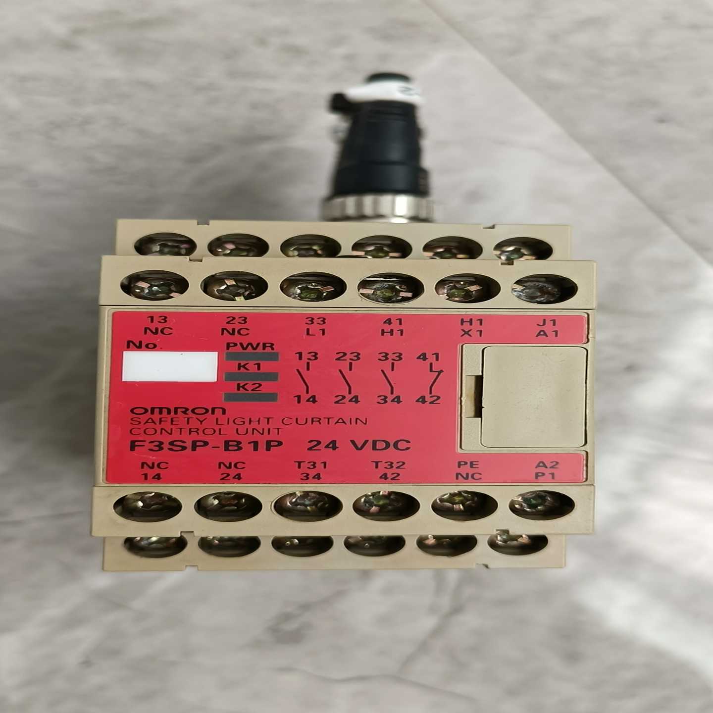 F3SP-B1P24Dc，成色如图，功能包询价