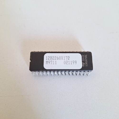 STMicroelectronics 12B2260X172  P880T  M27C100112FI Componen
