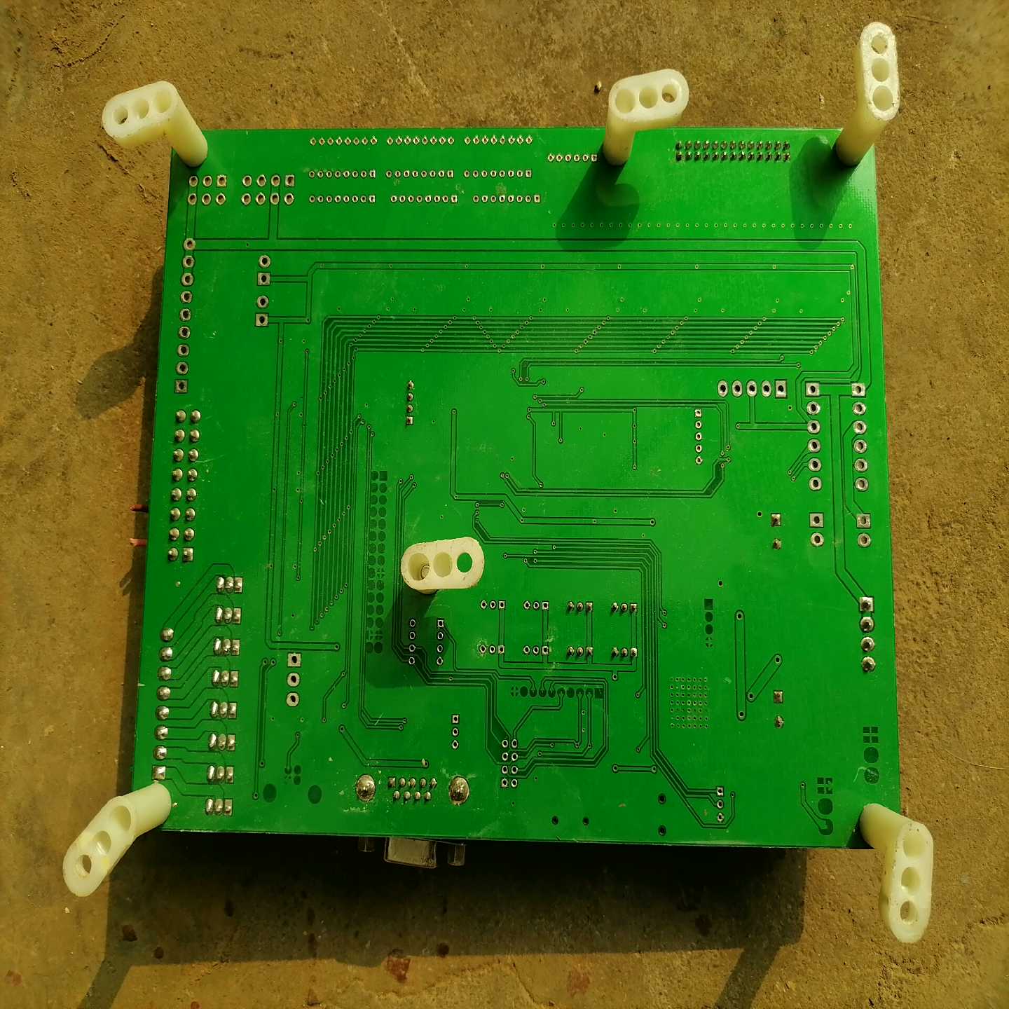 议价拆机IO板一片,成色如圖，议价按配件出，售出不退不换！！