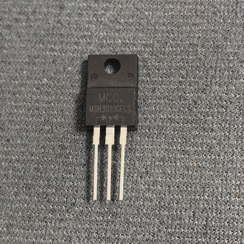 询-MCCMBR30200FCT肖特基二极管2